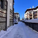 Cozy 1 Bedroom Next To The Gondola *