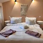 Cozy 1 Bedroom Next To The Gondola Апартаменты *