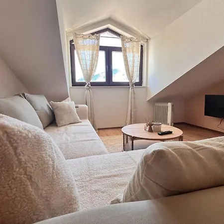 Cozy 1 Bedroom Next To The Gondola Apartmán Bansko